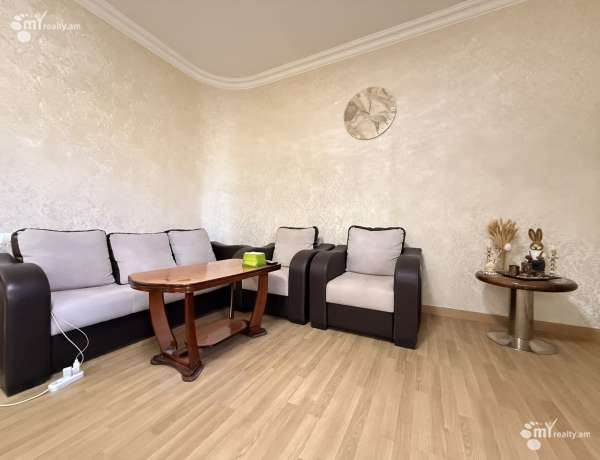 arandznatun-vacharq-Yerevan-Nor-Nork