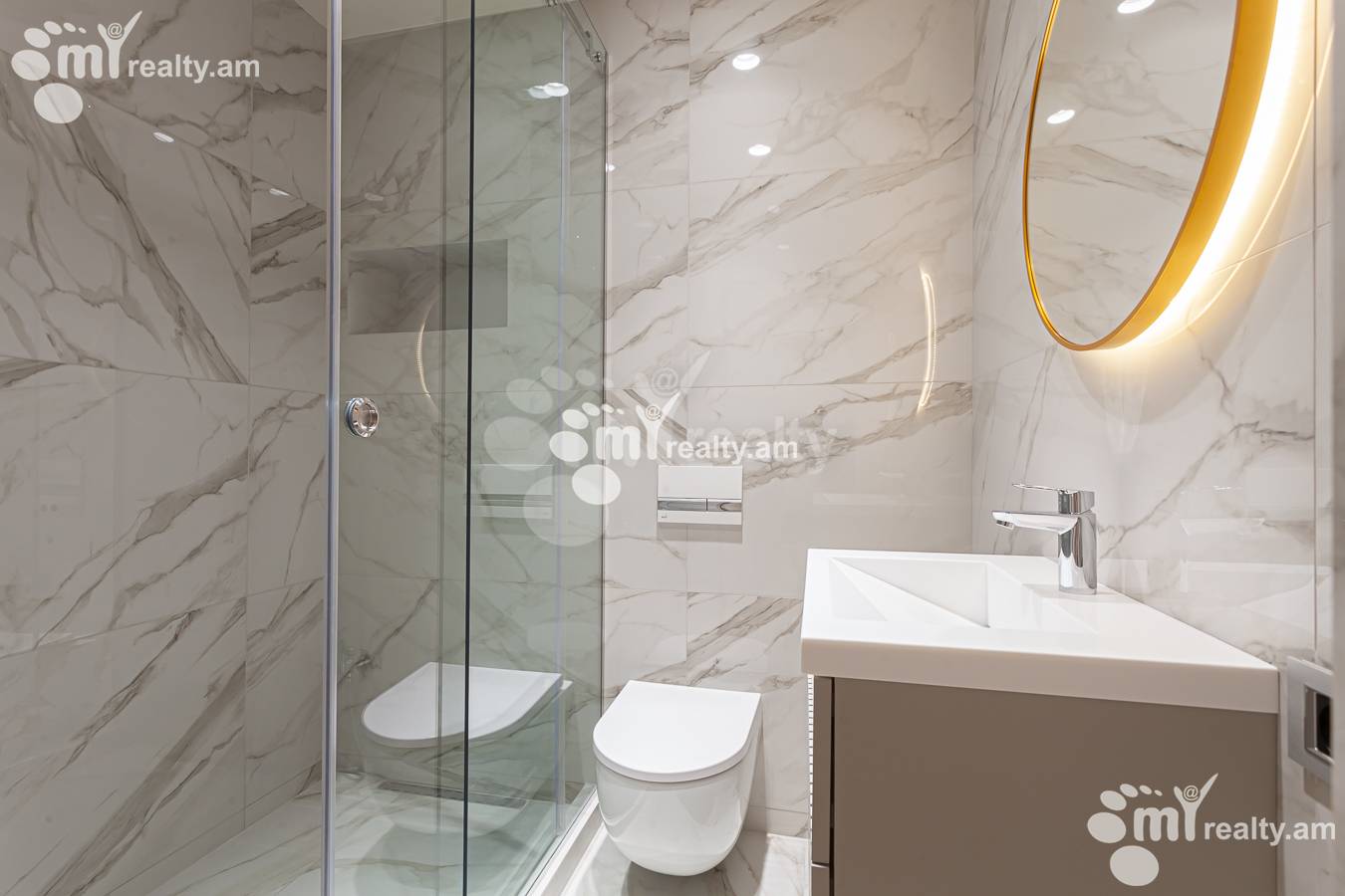 3 սենյականոց բնակարան վարձով Տերյան փող, Կենտրոն Երևան, 156964