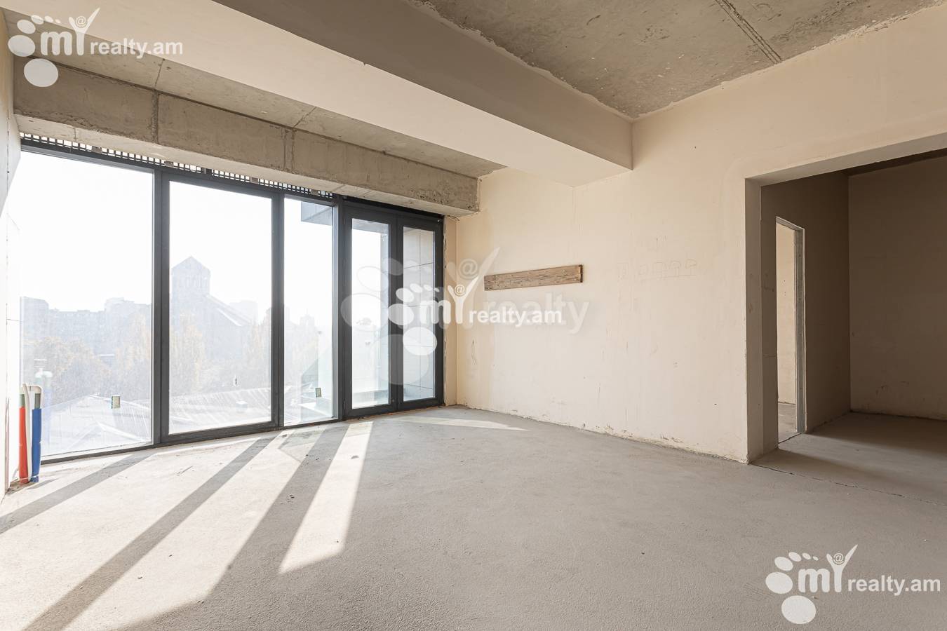 3 bedroom apartment for sale Khanjyan St, Center Yerevan, 157812