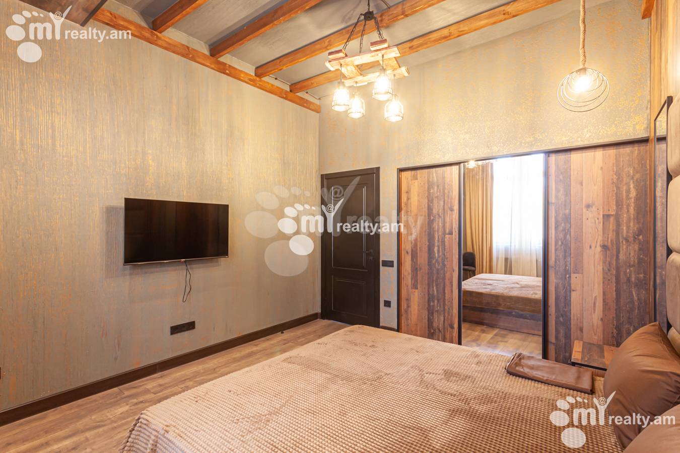 3 bedroom apartment for rent خیابان آنتارایین, مرکز شهر ایروان, 156053