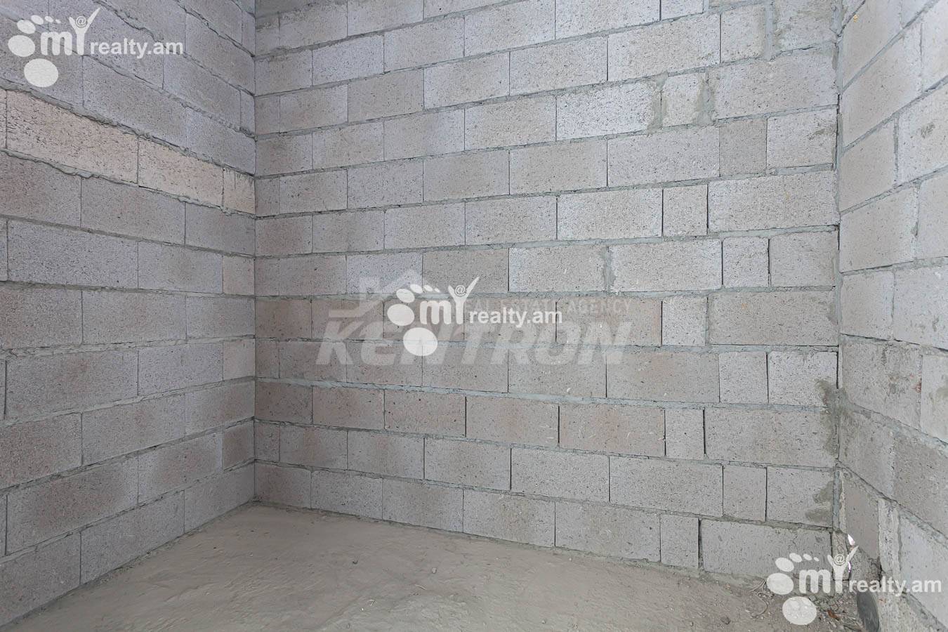 4 սենյականոց բնակարան  Մալխասյանց փող, Արաբկիր Երևան, 153865