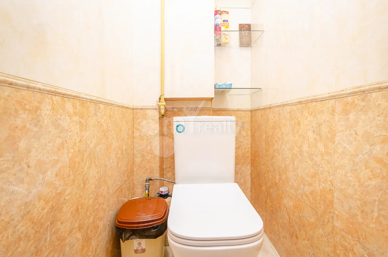 3 bedroom apartment for rent Tumanyan St, Center Yerevan, 161491