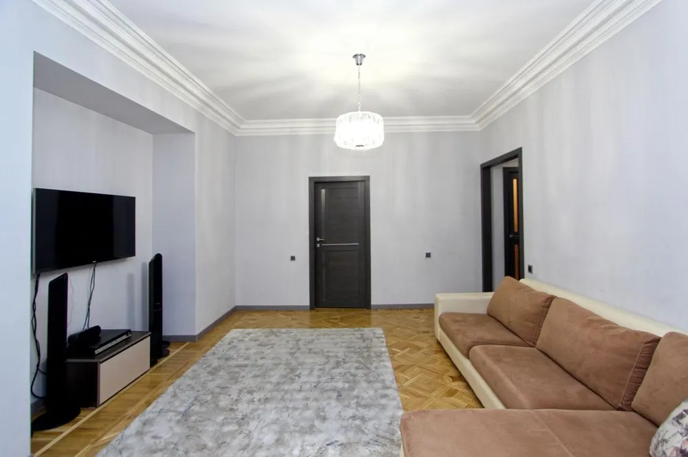 4-bedroom/apartment-for-sale/Sayat-Nova+Ave/Center/Yerevan