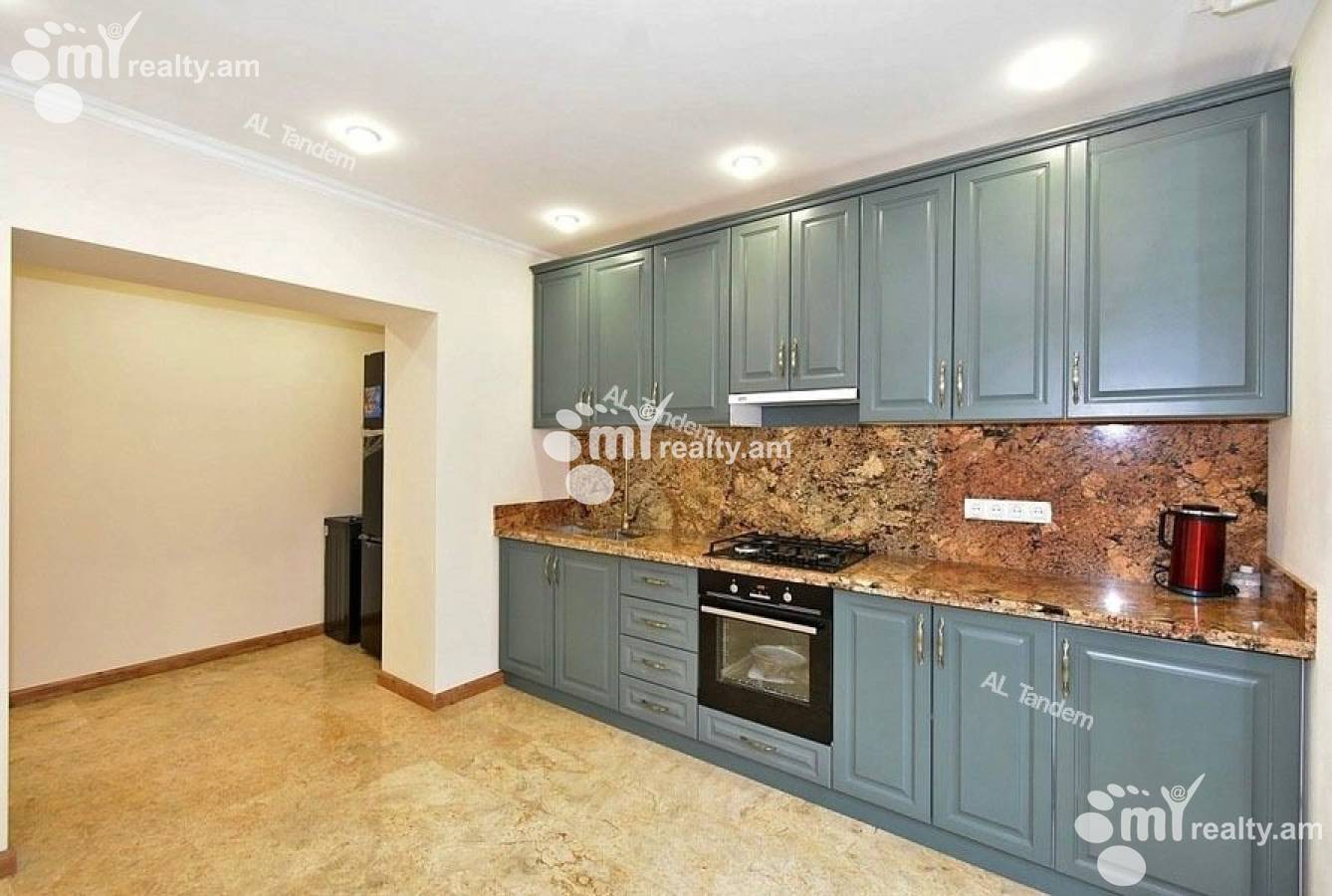 3 bedroom apartment for sale Abovyan St, Center Yerevan, 158491