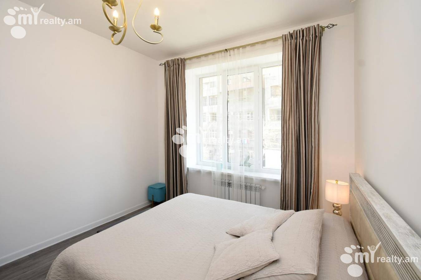 3 bedroom apartment for rent Nalbandyan St, Center Yerevan, 151383