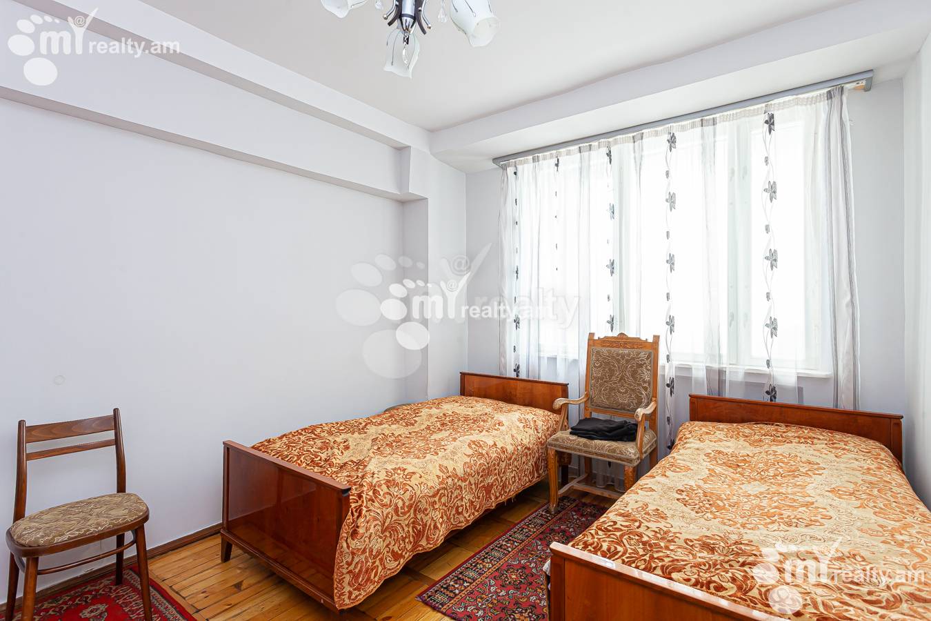 3 bedroom apartment for sale Kajaznuni St, Center Yerevan, 145073