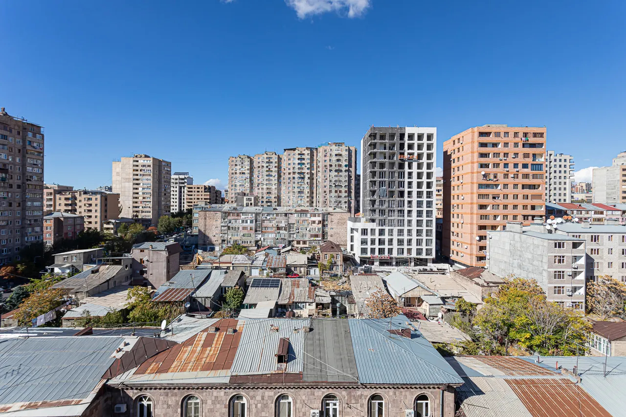 4 bedroom apartment for sale Aghbyur Serob St, Arabkir Yerevan, 157231