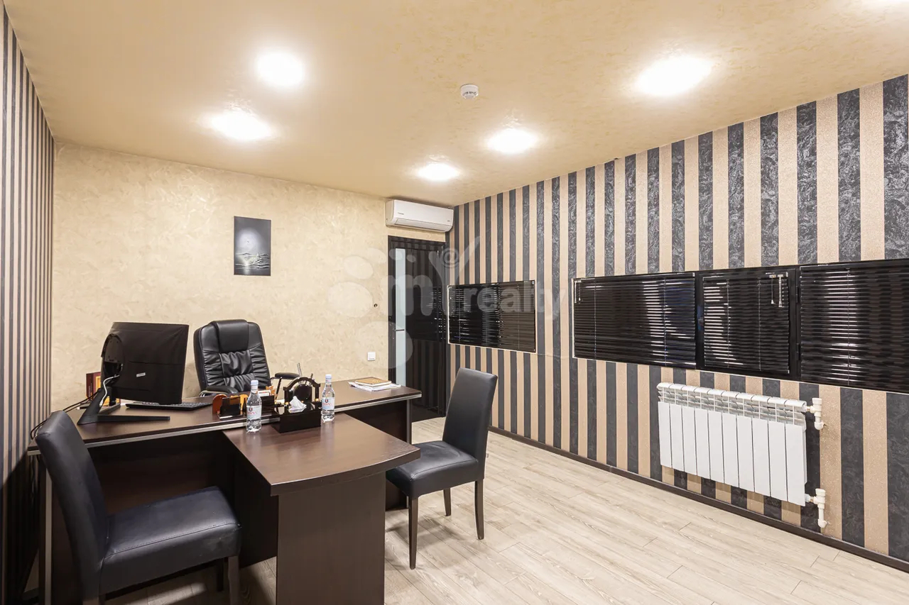 Commercial property for sale Bashinjaxyan St, Adshapnjak Yerevan, 160011