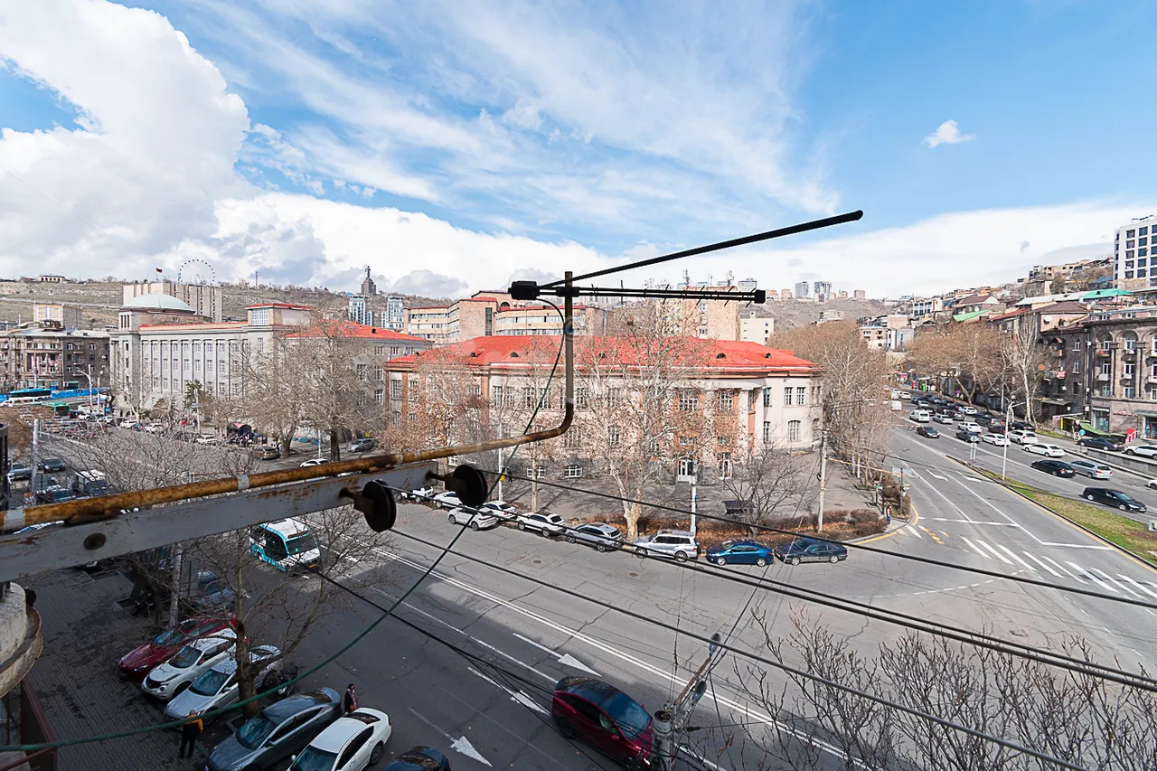 1 bedroom apartment for sale خیابان کوریون, مرکز شهر ایروان, 159843