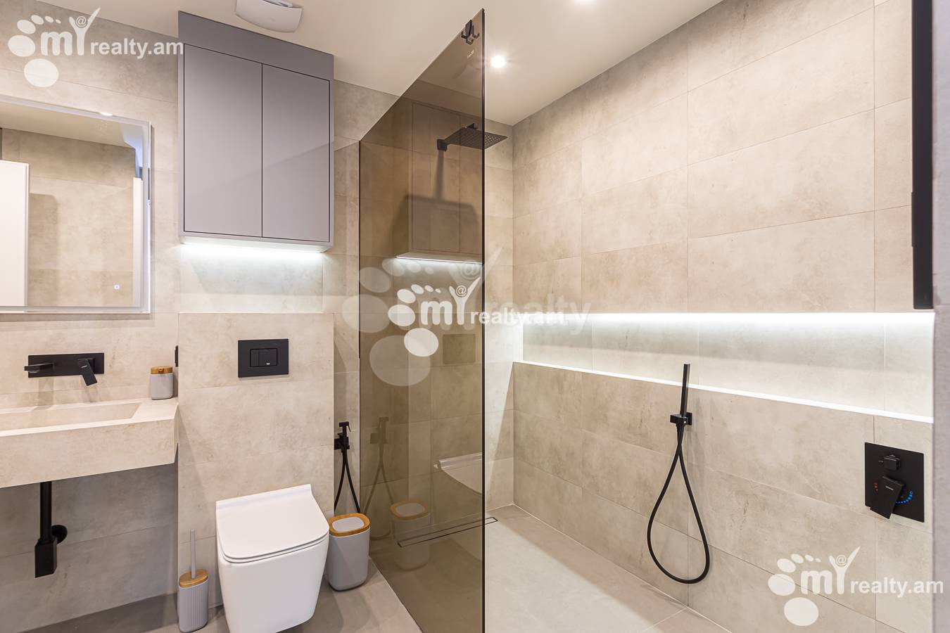 3 bedroom apartment for rent Davit Anhaxt St, Quanaquère-Zeytoun Yerevan, 156945