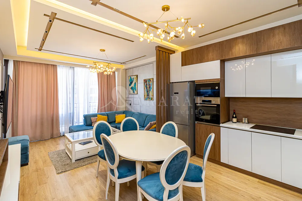 varcov-bnakaran-norakaruycum/2-senyakanoc/Buzand+St/Center/Yerevan