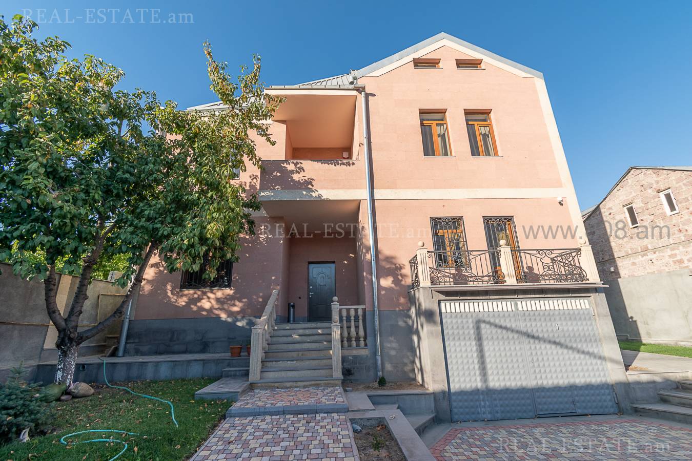 House for sale خیابان مِلوکوموف, داوتاشِن ایروان, 125601