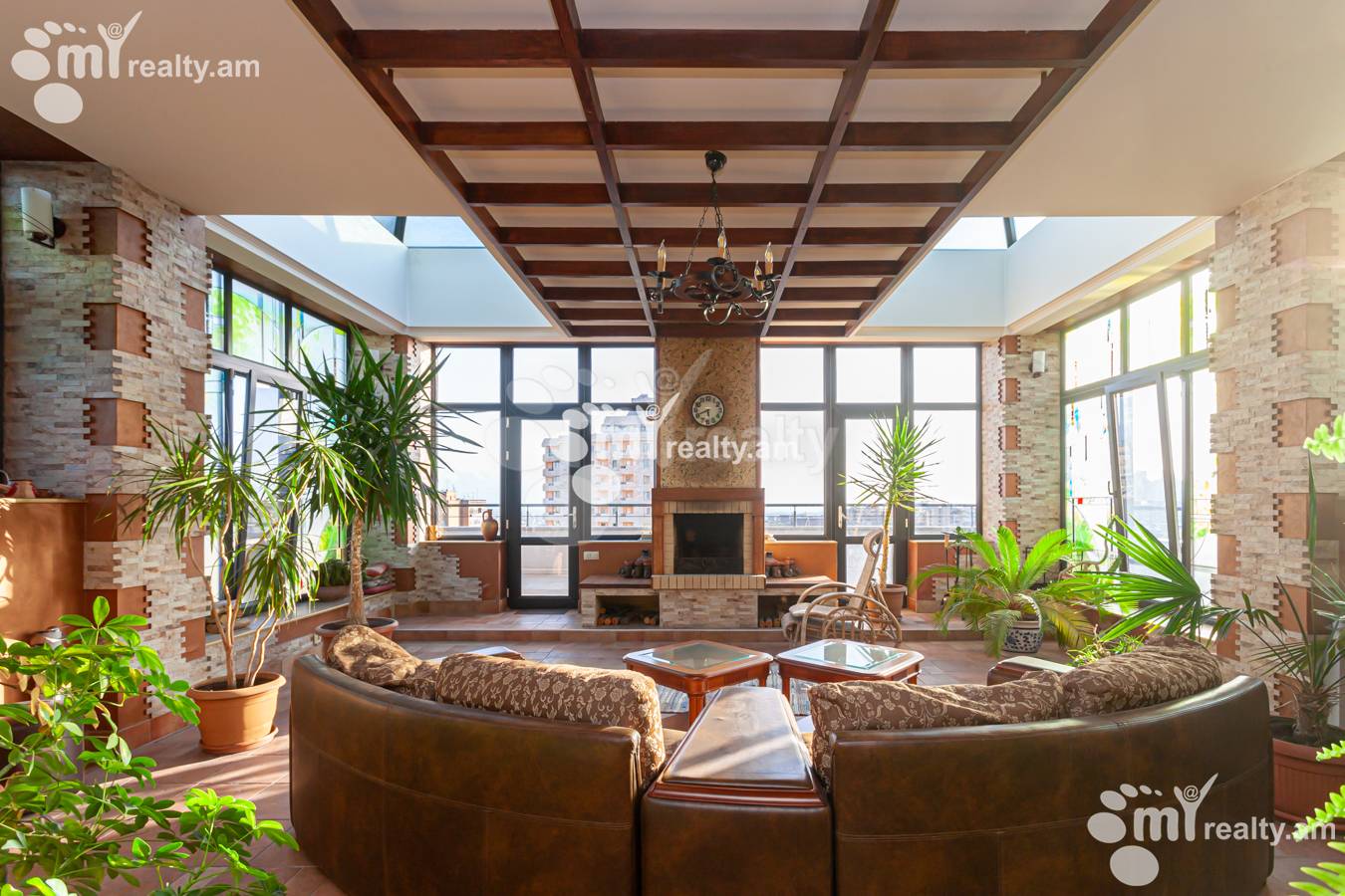 5 bedroom apartment for sale Amiryan St, Center Yerevan, 148615