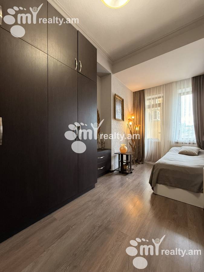 Купить 3 комнатную квартиру Ханзадян ул, Норк-Мараш Ереван, 156476