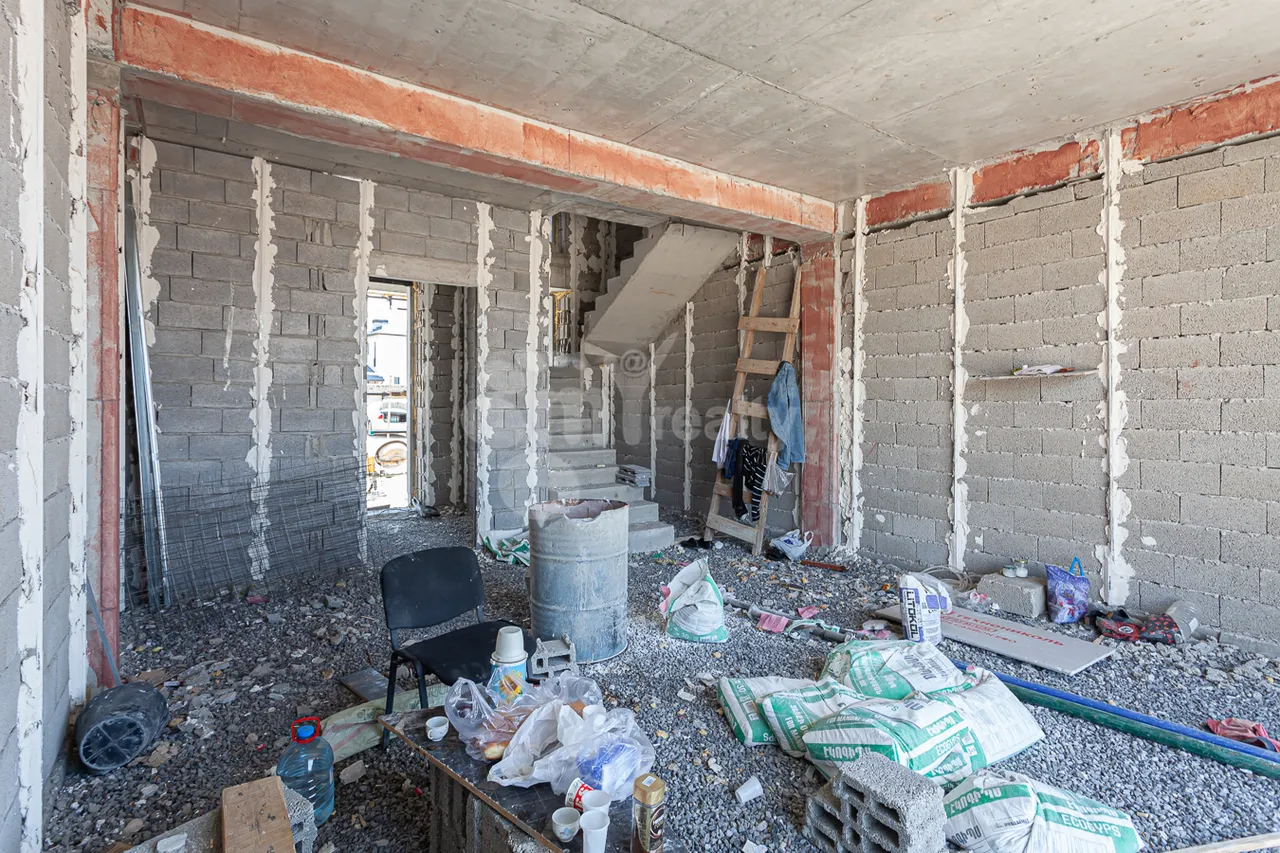 Առանձնատուն  Սիլիկյան թաղ., Աջափնյակ Երևան, 157382