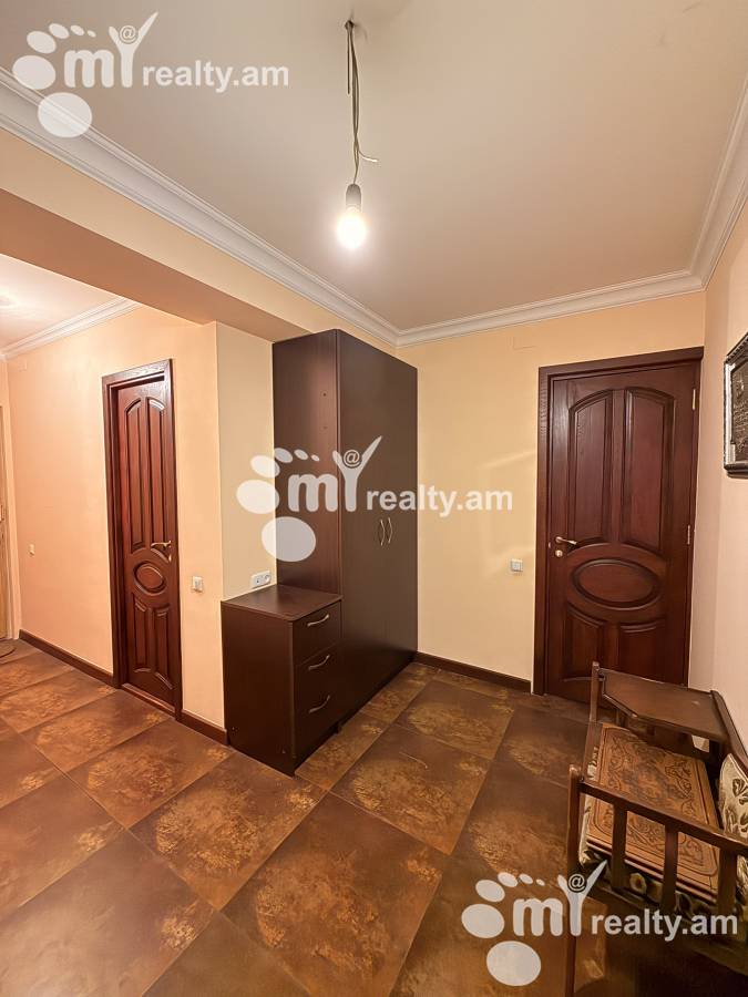 1 bedroom apartment for sale خیابان و. واقارشیان, عربگیر ایروان, 158102