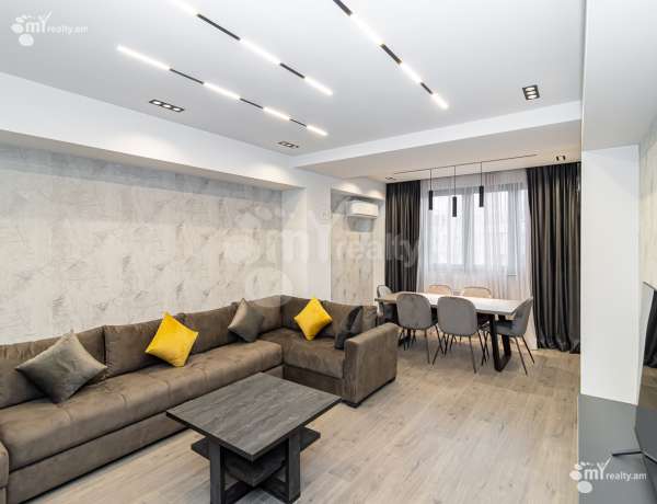 2-senyakanoc-bnakaran-vacharq-Yerevan-Center