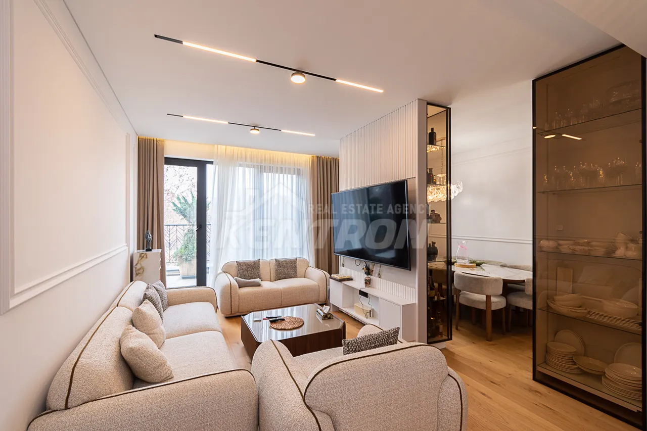 3 bedroom apartment for sale M.Khorenatsi St, Center Yerevan, 161800