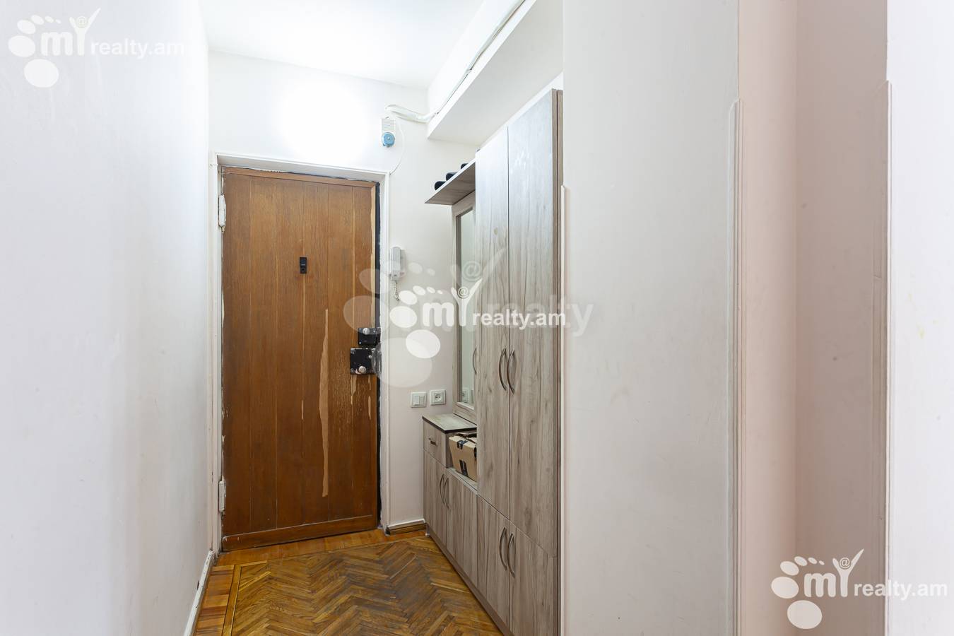 3 bedroom apartment for sale خیابان پوشکین, مرکز شهر ایروان, 155584