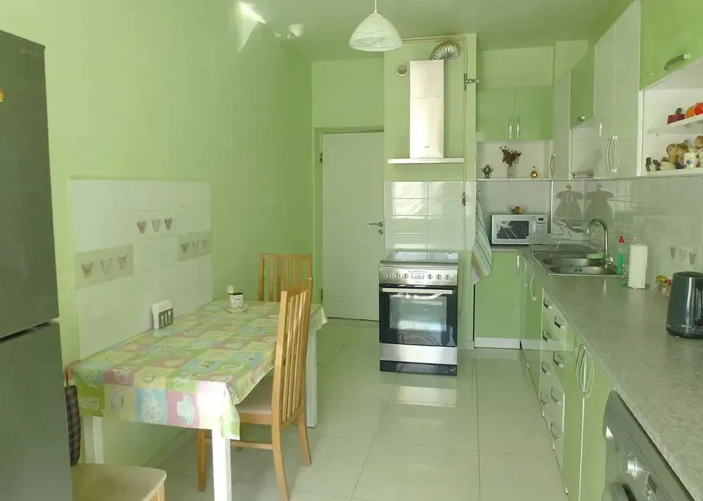 3 bedroom apartment for sale Davtashen 1St 2 alley, Dawtaschen Yerevan, 161203