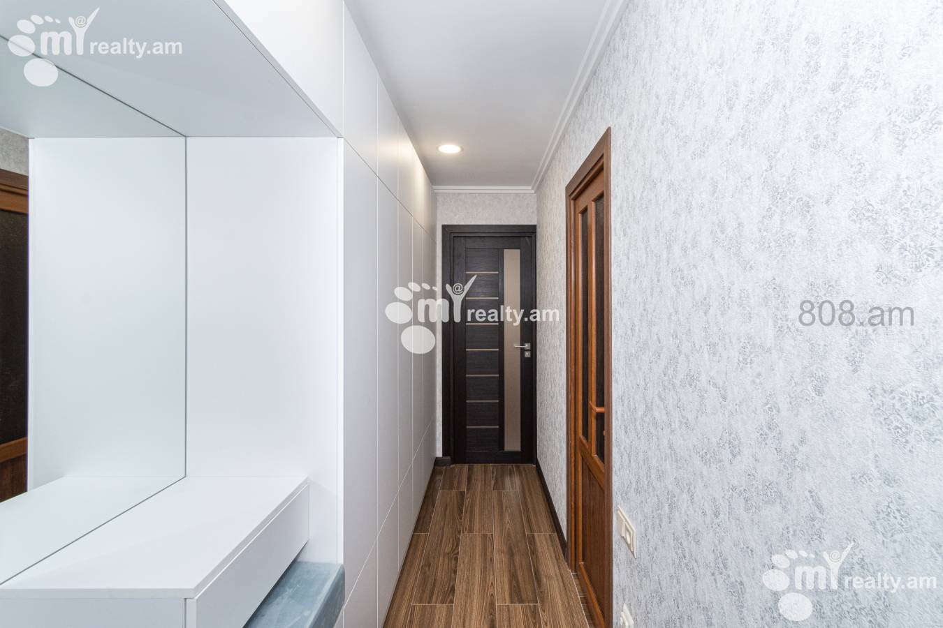 3 սենյականոց բնակարան  Թումանյան փող, Կենտրոն Երևան, 127849