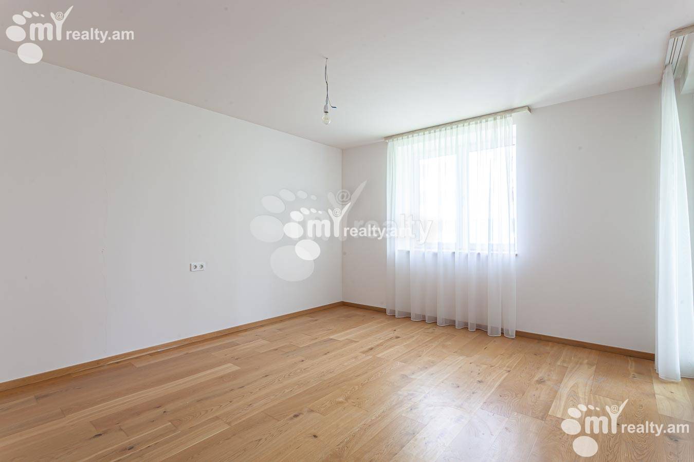 5 bedroom apartment for sale خیابان مامیکونیانتس کوچه, عربگیر ایروان, 155378