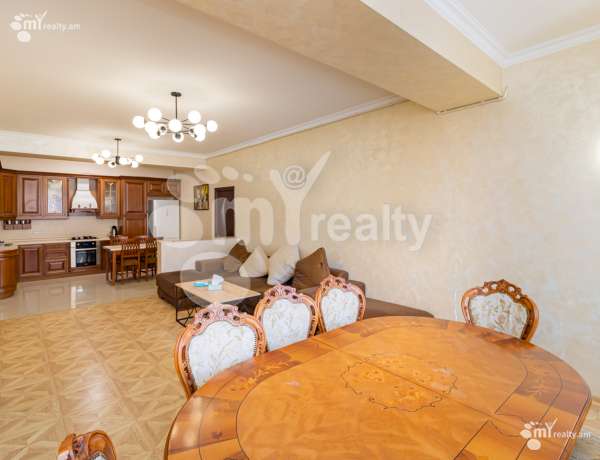 3-senyakanoc-bnakaran-vacharq-Yerevan-Center