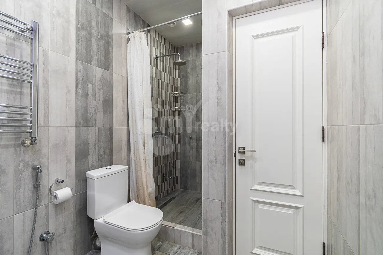 2 սենյականոց բնակարան  Վ.Փափազյան փող, Արաբկիր Երևան, 159652