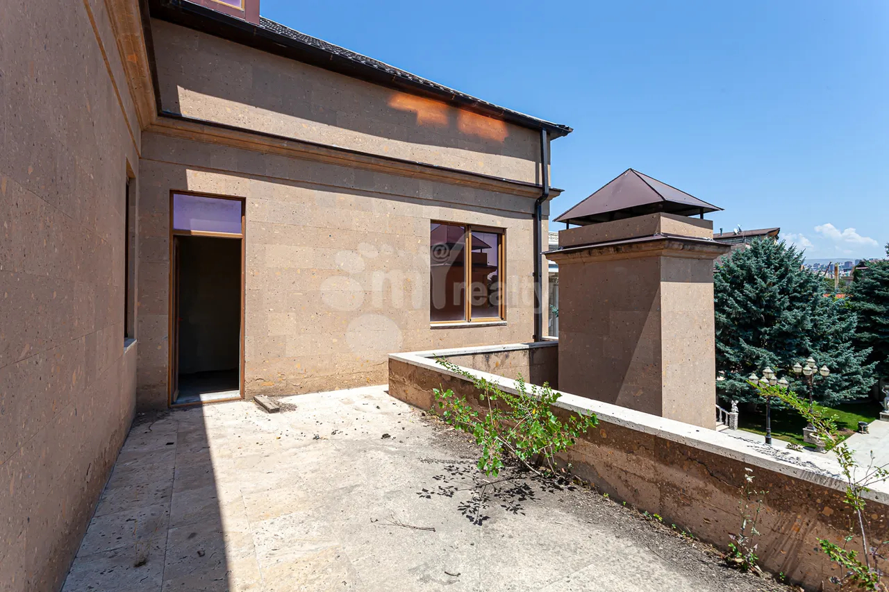 House for sale خیابان بابایان, عربگیر ایروان, 161362