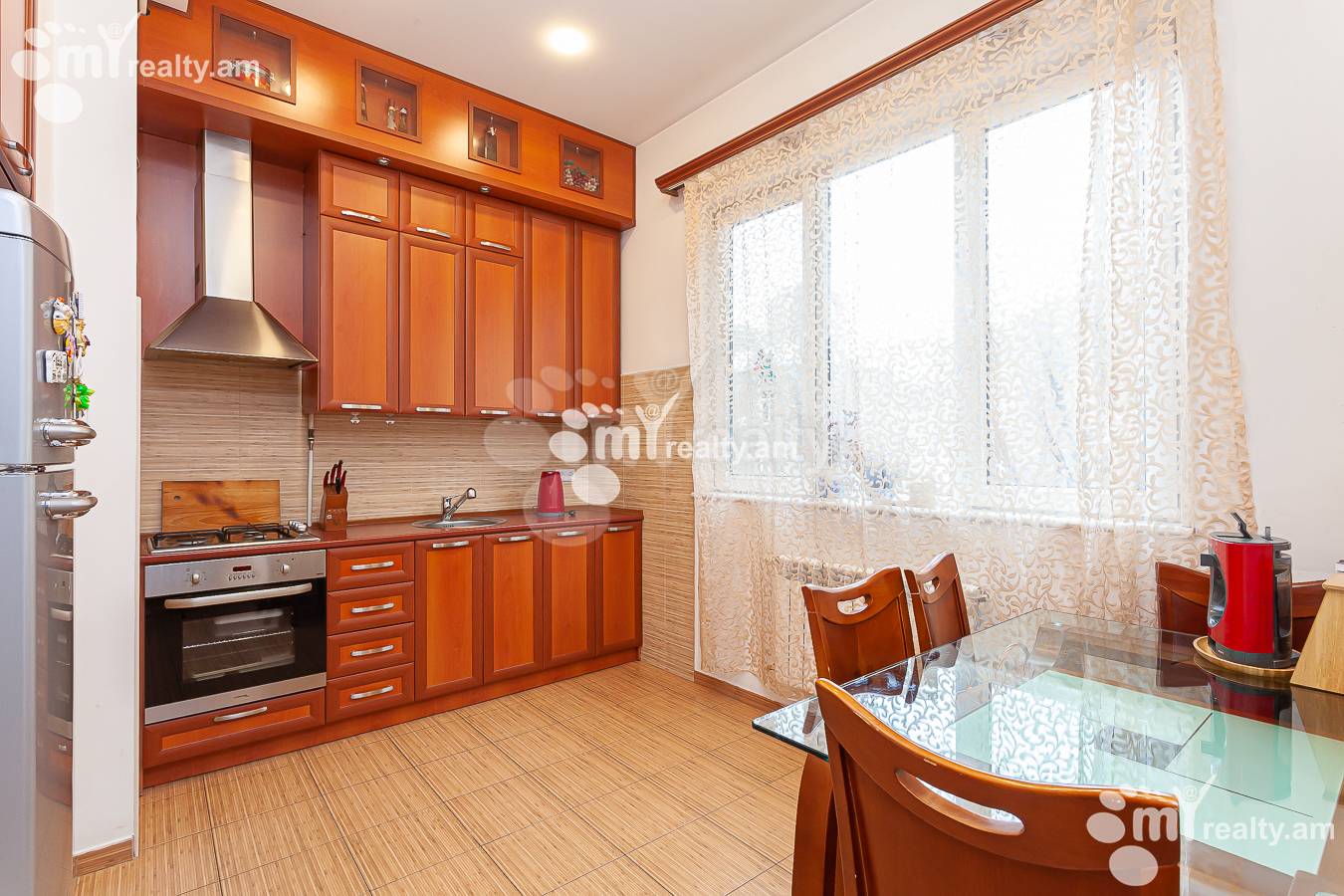 Купить 3 комнатную квартиру Пушкин ул, Центр Ереван, 145932