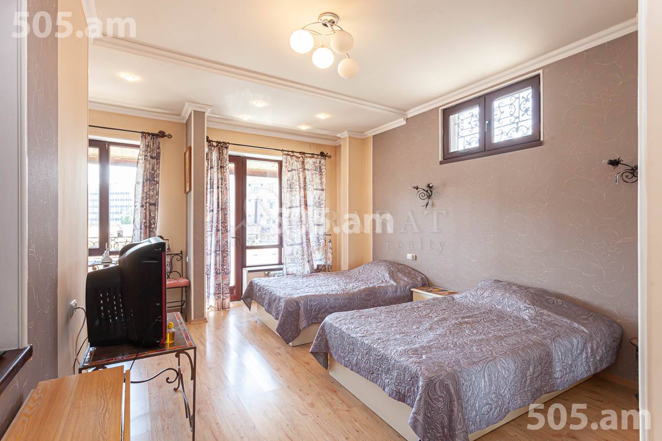 Снять 2 комнатную квартиру Маштоца пр, Центр Ереван, 153327