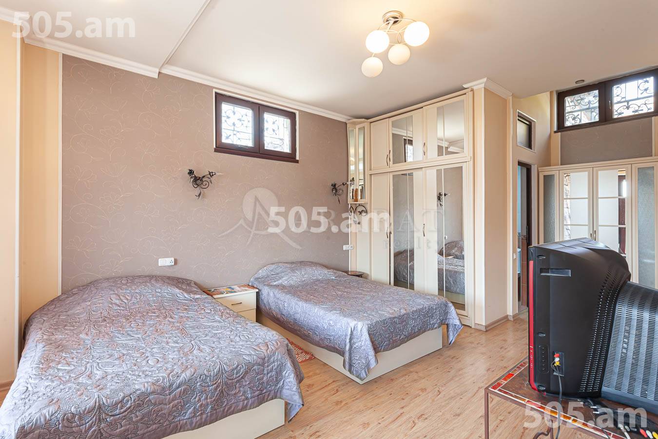 Снять 2 комнатную квартиру Маштоца пр, Центр Ереван, 153327