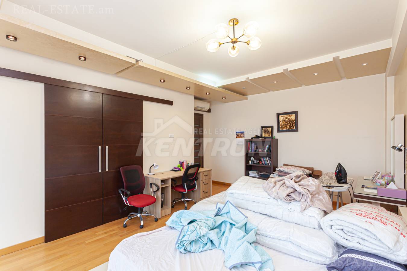 4 սենյականոց բնակարան  Համբարձումյան փող, Արաբկիր Երևան, 139649