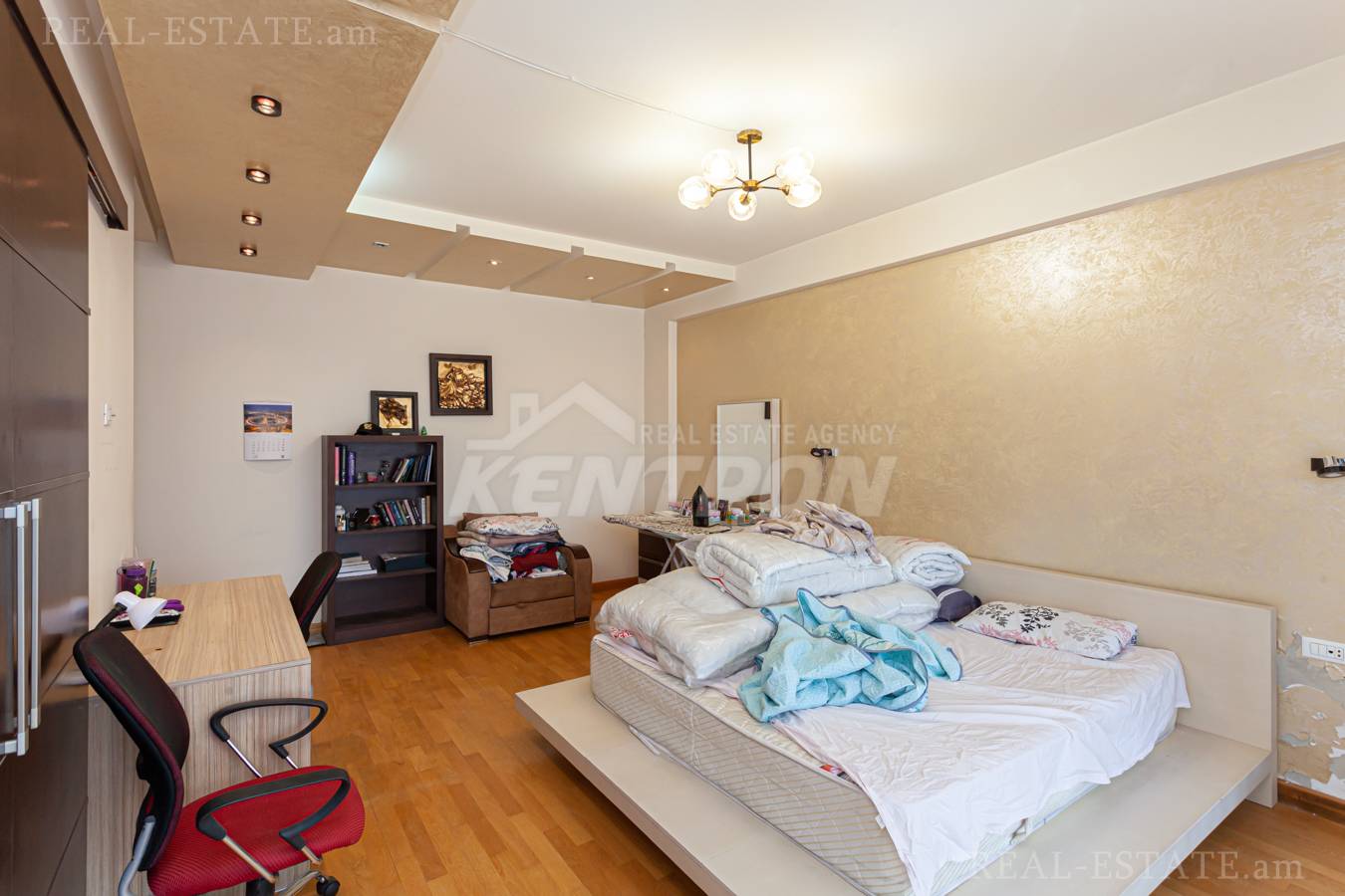 4 սենյականոց բնակարան  Համբարձումյան փող, Արաբկիր Երևան, 139649