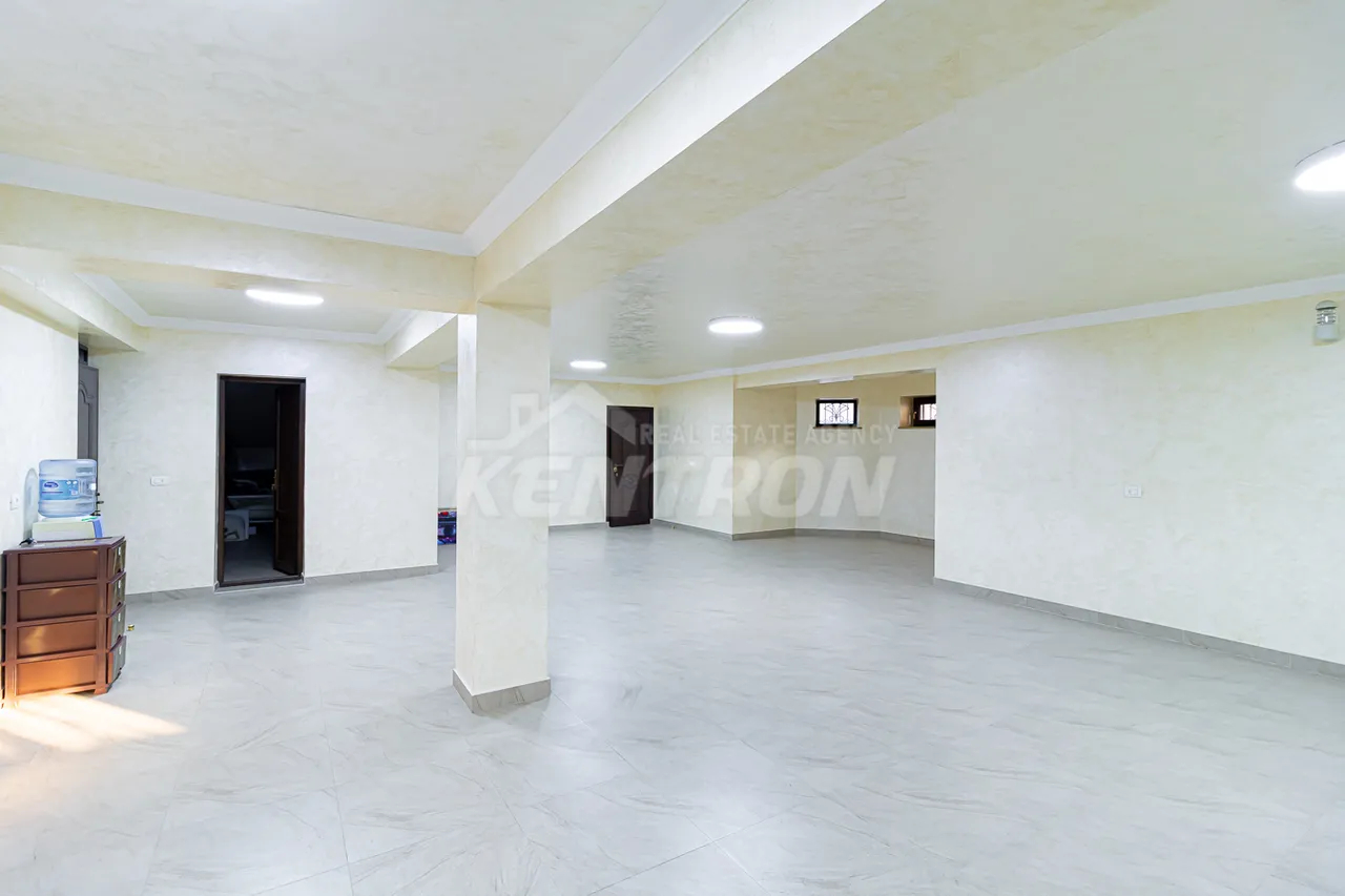 Առանձնատուն  Գ 1 թաղ., Աջափնյակ Երևան, 159066