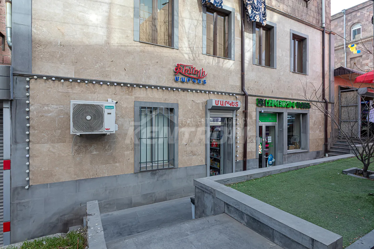 Commercial for sale خیابان آرشاکونیاک, مرکز شهر ایروان, 158540