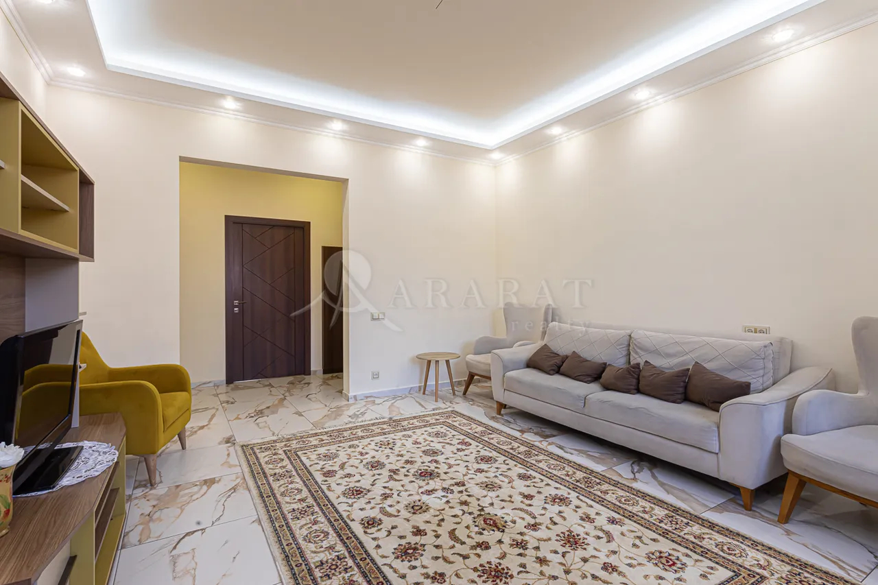 3 bedroom apartment for rent Kasyan St, Arabkir Yerevan, 157540