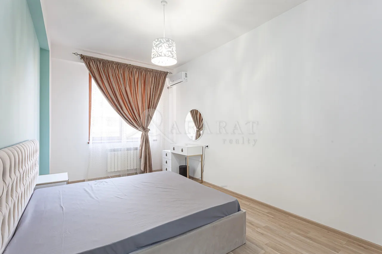 3 bedroom apartment for sale Argishti St, Center Yerevan, 157268