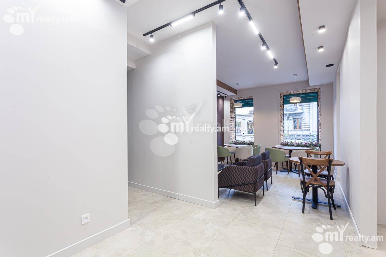 Commercial property for rent Mashtots Ave, Center Yerevan, 155186