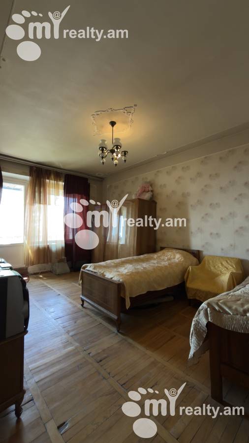3 bedroom apartment for sale Gyuliqevxyan St, Nor Nork Yerevan, 160443