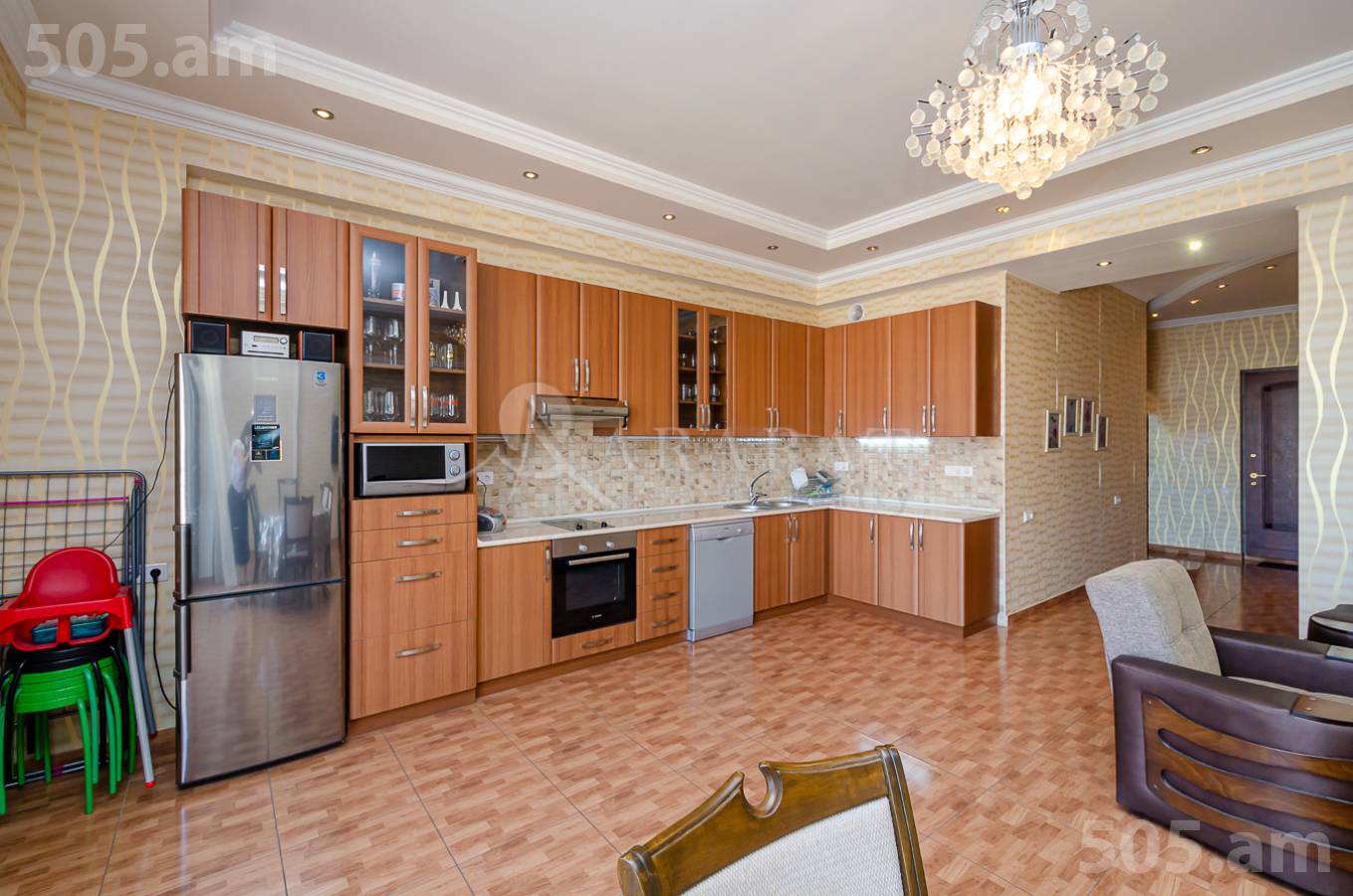 Купить 2 комнатную квартиру Арам ул, Центр Ереван, 152026