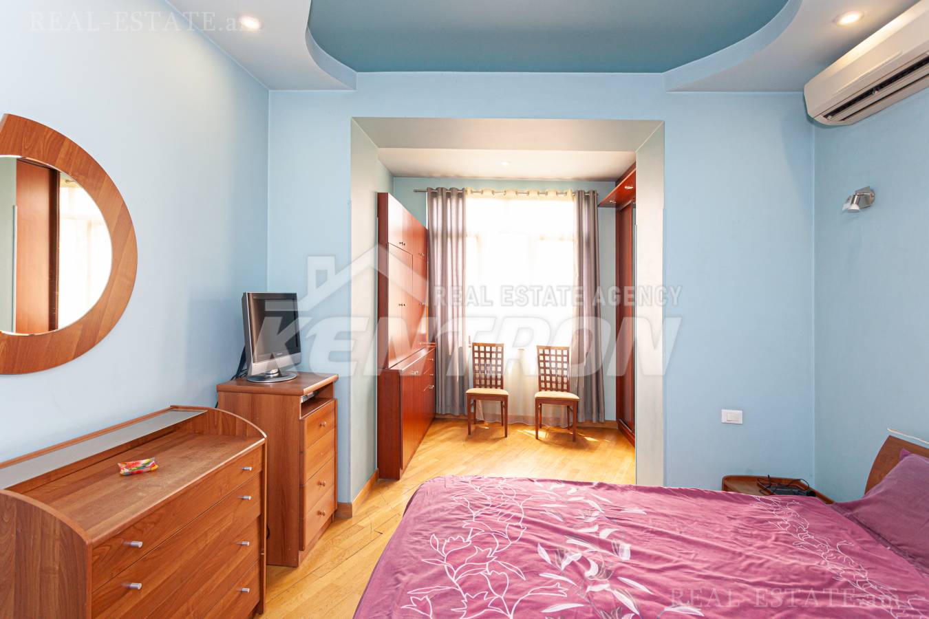 3 սենյականոց բնակարան  Չարենցի փող, Կենտրոն Երևան, 137336