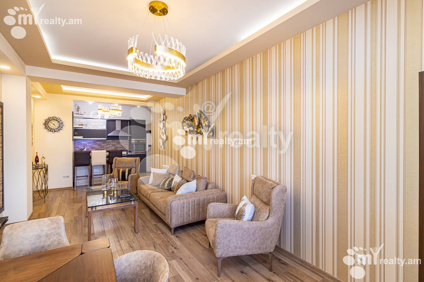 Купить 3 комнатную квартиру Цицернакаберд шоссе, Центр Ереван, 136096