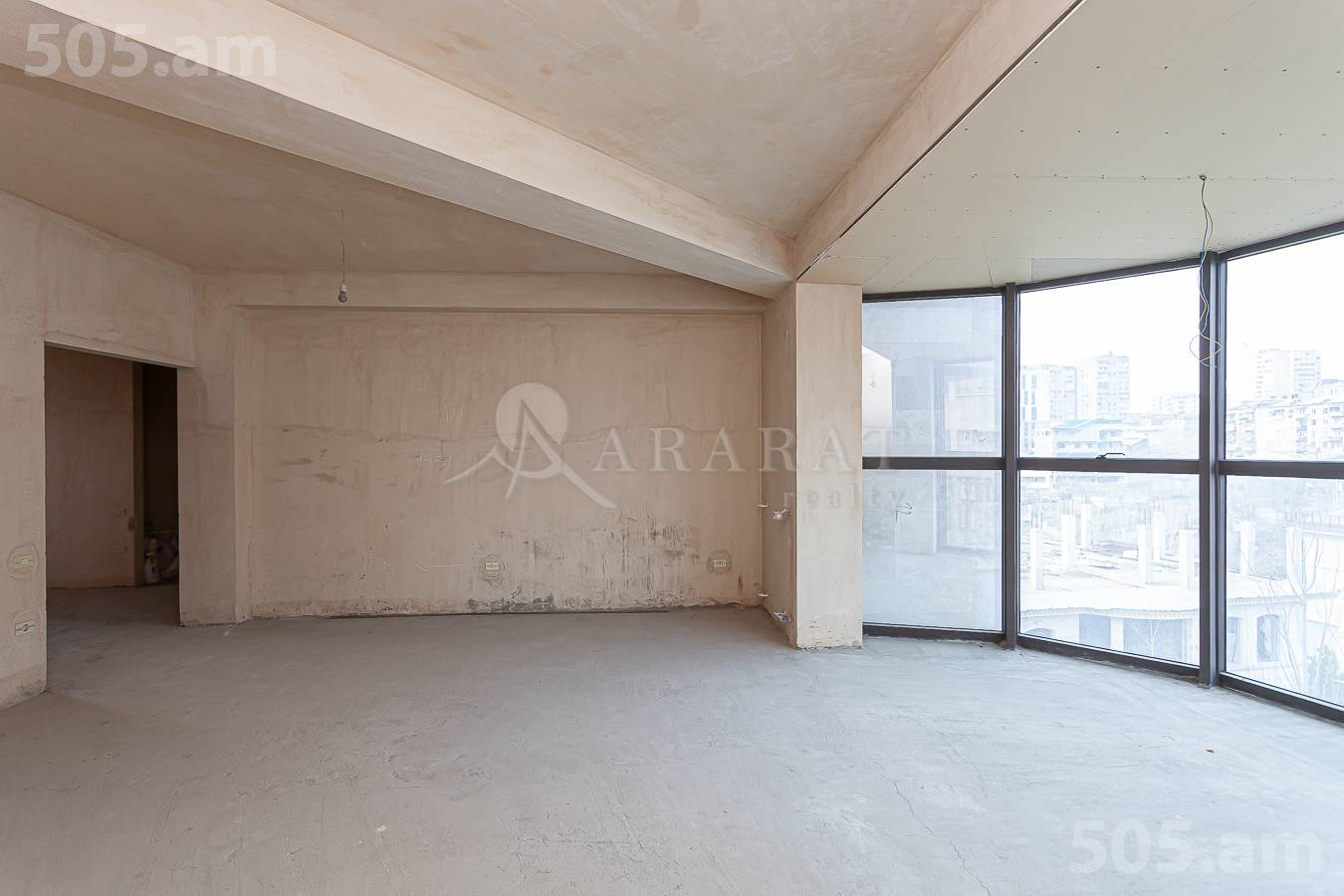 3 bedroom apartment for sale خیابان آنتارایین, مرکز شهر ایروان, 152020