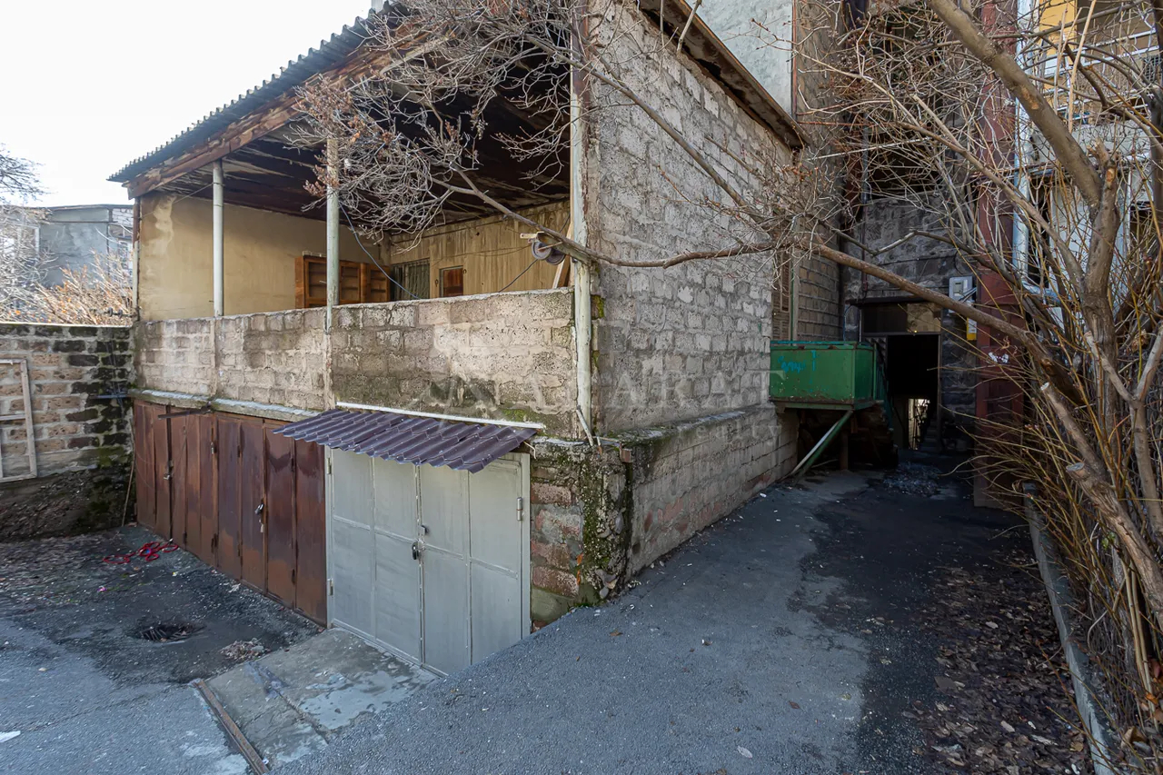 Commercial for sale خیابان ابوویان, مرکز شهر ایروان, 158521