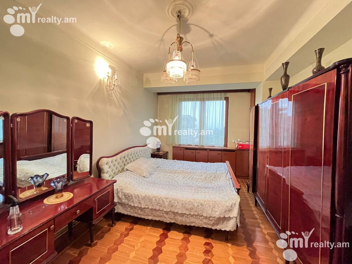 3 bedroom apartment for sale خیابان هاکوبیان, عربگیر ایروان, 156852