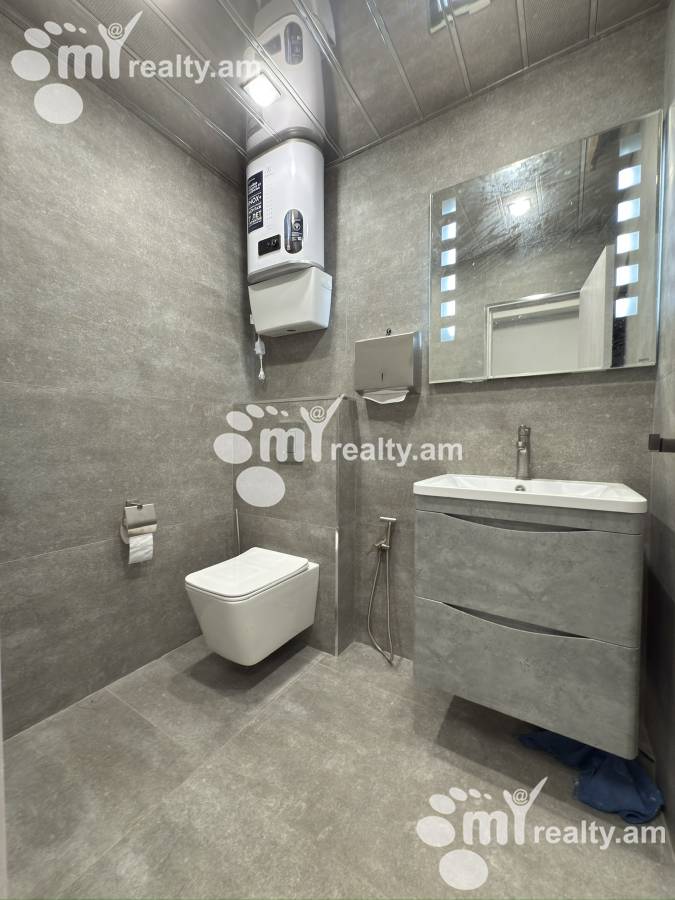Commercial for rent خیابان گولبِنکیان, عربگیر ایروان, 156198