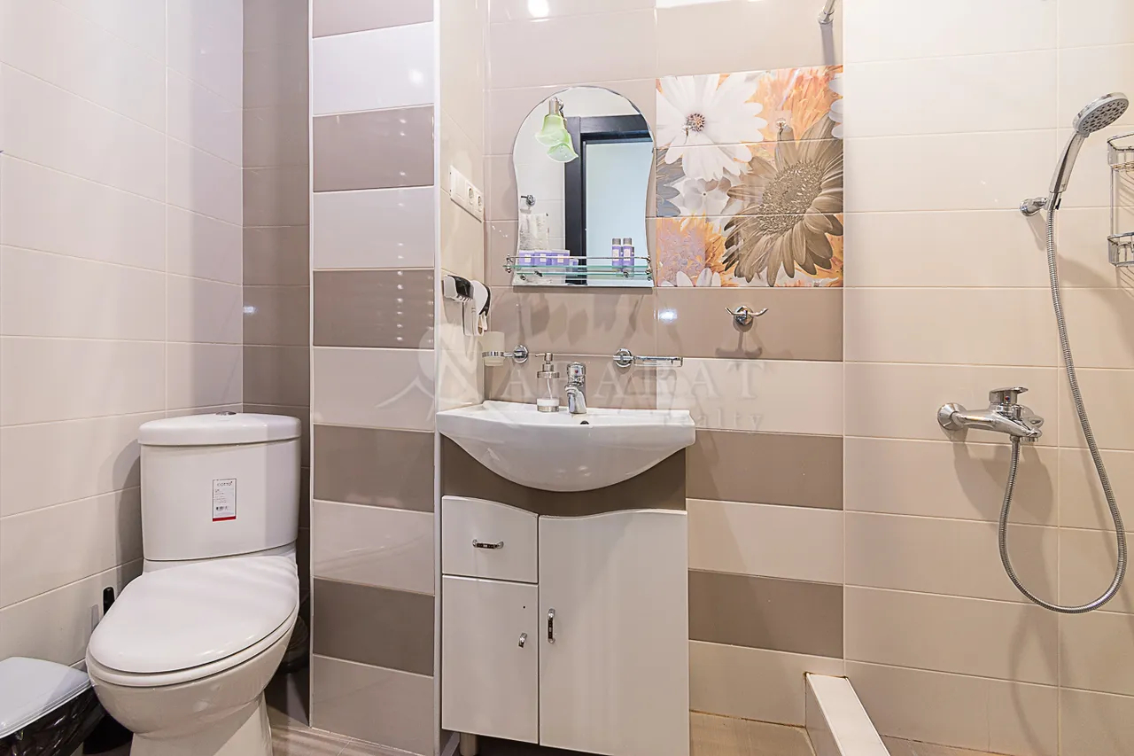 3 bedroom apartment for rent Armenak Armenakyan St, Norque Marache Yerevan, 159456