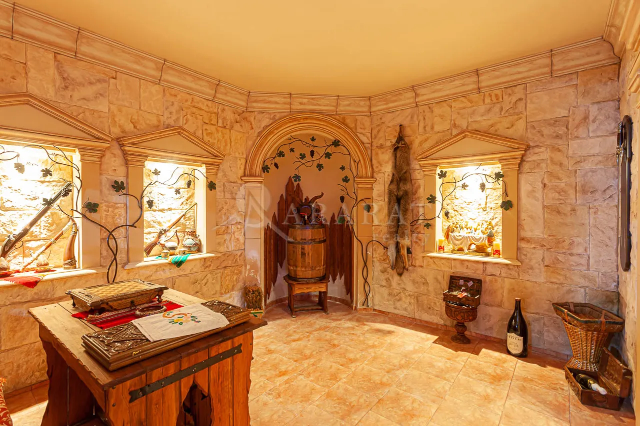 House for sale Pirumyans St, Davtachène Yerevan, 157262