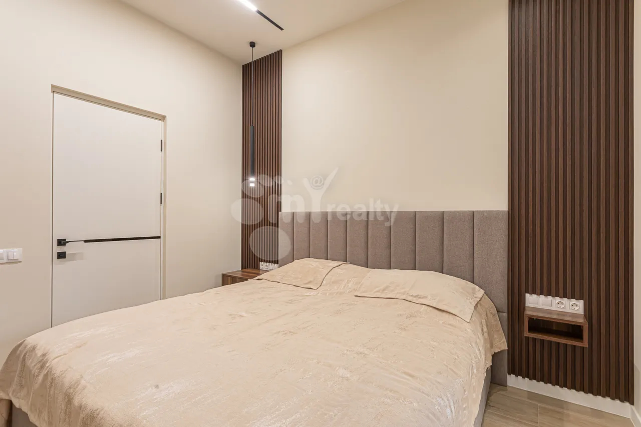 3 bedroom apartment for rent خیابان امیریان, مرکز شهر ایروان, 157289